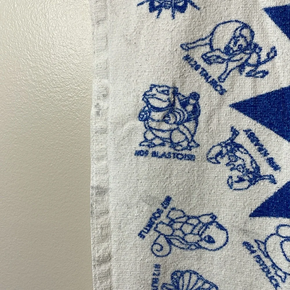 Vintage Pokémon Pikachu Towel Y2k 90s